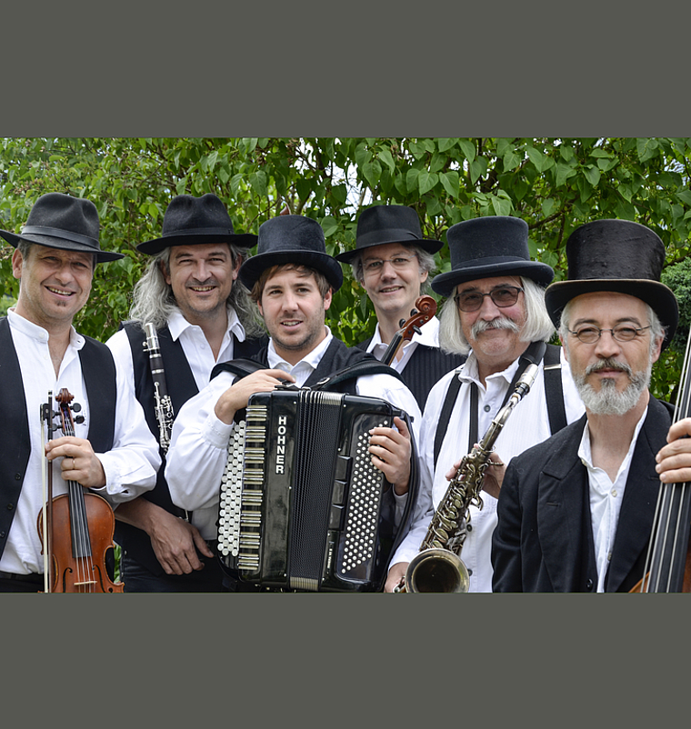 Hanneli-Musig, stets mit Hut: Johannes Schmid-Kunz, Dani Häusler, Fränggi Gehrig, Fabian Müller, Ueli Mooser und