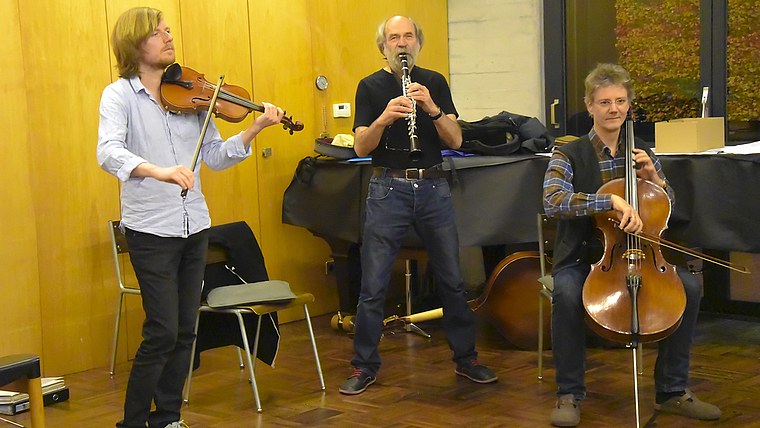 Die Trio-Musiker: Andi Gabriel, Domenic Janett und Fabian Müller (v. l.).  Foto: ZVG