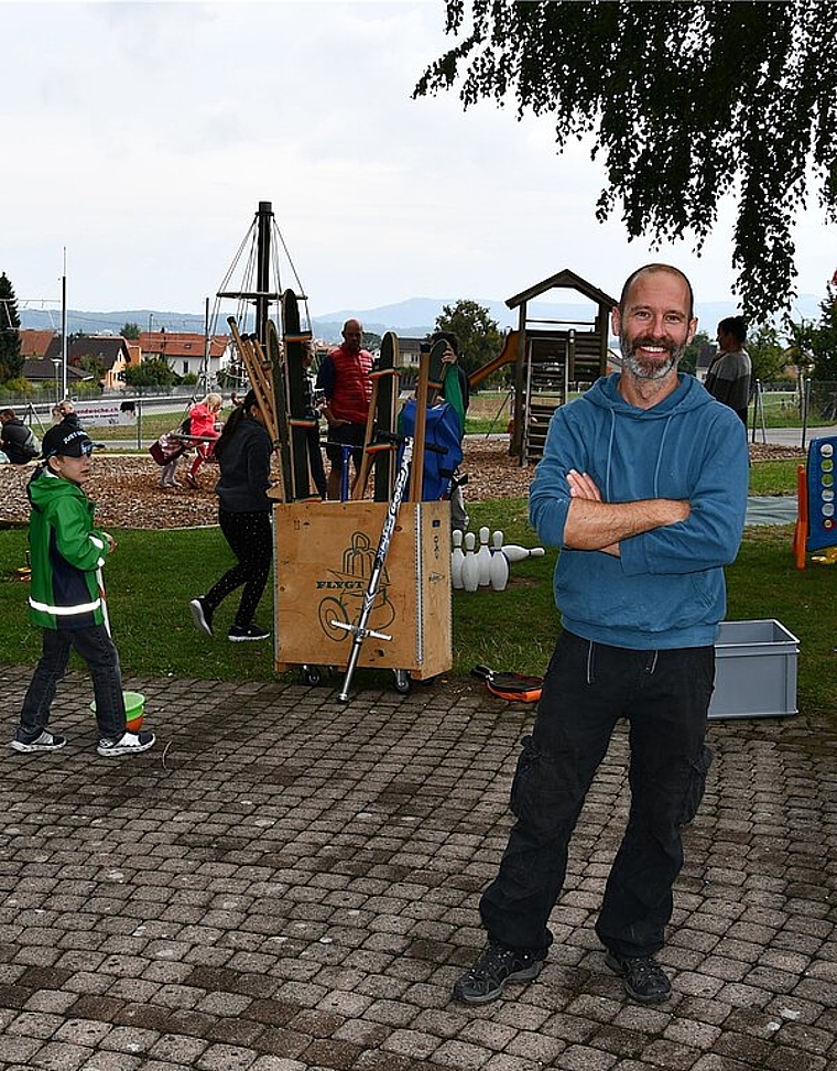 <em>Voller Ideen: </em>Lukas Gschwind, Präsident der Bättwiler Jugend-, Sport- und Kulturkommission, hofft, dass es im Dorf zu neuen Begegnungen kommt. Foto: Bea ASper