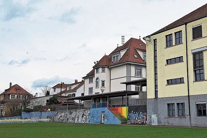Bald drei Schulniveaus? Die Erneuerung des Schulhauses am Bruggweg ist noch in Planung.
         
         
             Fotos: Jeannette Weingartner