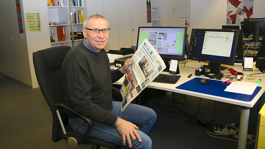 Zeitungsmacher für Schwarzbubenland und Laufental: Redaktionsleiter Martin Staub am Arbeitsplatz.   Foto: Gaby Walther
