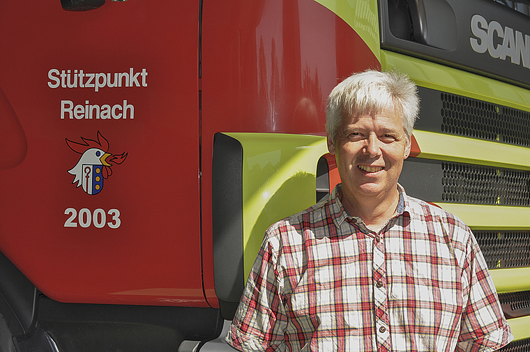 «Durch die Feuerwehr hatte ich wieder mehr mit Reinach zu tun»: Martin Vogler im lokalen Feuerwehrmagazin.  Foto: Isabelle Hitz