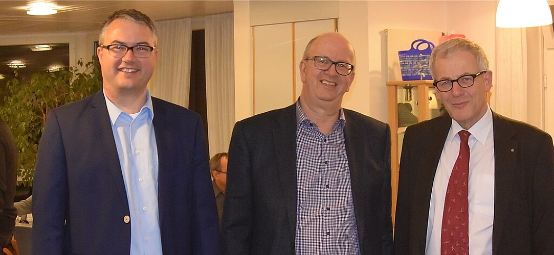 Referenten: Hanspeter Stebler (Mitte), Präsident der FDP Dorneck-Thierstein, konnte für die Parteiversammlung in Nunningen Regierungsrat Remo Ankli (links) und Nationalrat Kurt Fluri als Referenten gewinnen.
