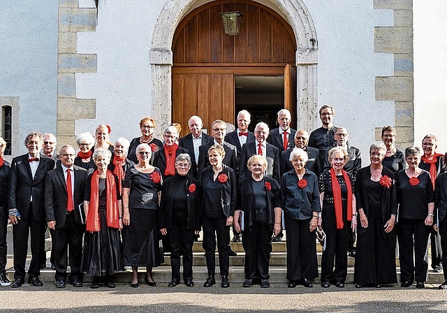 Seit 140 Jahren unterwegs: der Cäcilienchor Aesch, hier nach dem letzten Konzert «Missa Christus Dominus».Foto: zvg