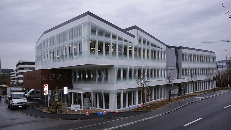 «Neues Eingangstor nach Arlesheim»: Das Culinarium ist sowohl optischer Blickfang als auch eine Gastro-Adresse im Tal.
