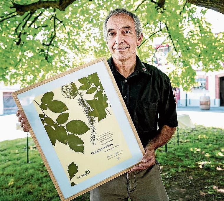 Hat 1994 den Neuhof übernommen: Landwirt und Preisträger Christian Schürch. Foto: Kenneth Nars