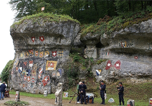 In neuem Glanz: Wappenfelsen Chessiloch. Fotos: Jürg Jeanloz