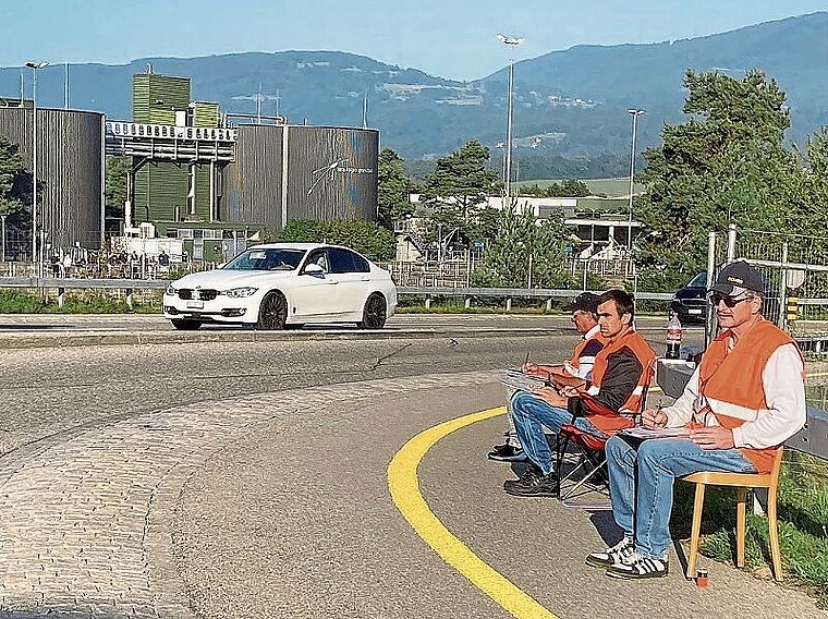 Wie viele sind es?: Alle Zwei- und Vierräder werden gezählt. Foto: ZVG