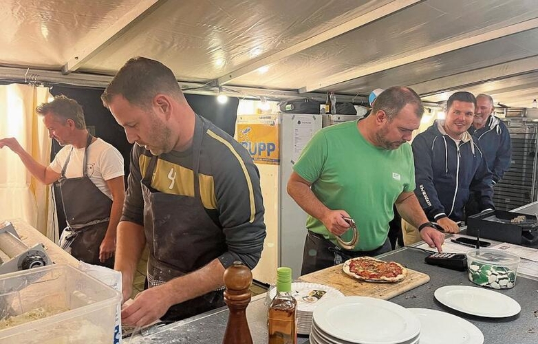 Pizza nach Wunsch: Eines von vielen kulinarischen Angeboten. Fotos: Bea Asper