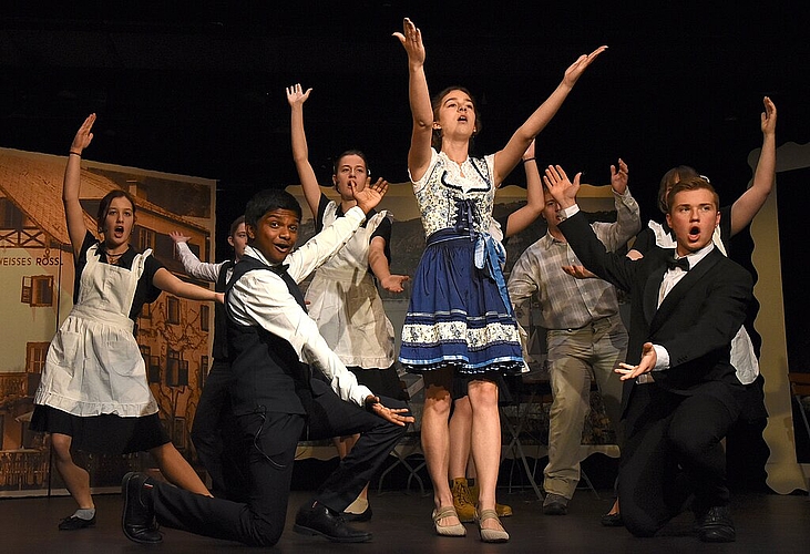 <em>50 Jahre Gymnasium Laufental-Thierstein: </em>Zum Abschluss des Jubiläumsjahrs wurde die Operette «Im weissen Rössl» aufgeführt.
