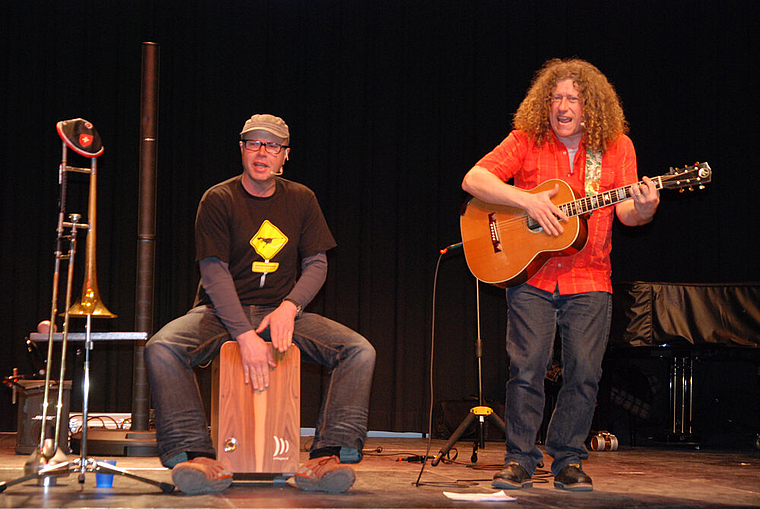 Das Duo Leierchischte: Begeisterte Jung und Alt gleichermassen. Foto: Melanie Brêchet