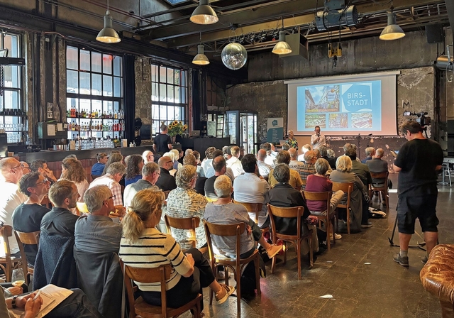 Volles Haus: Das Interesse am Thema Baukultur in der Birsstadt war gross.Foto: Caspar Reimer