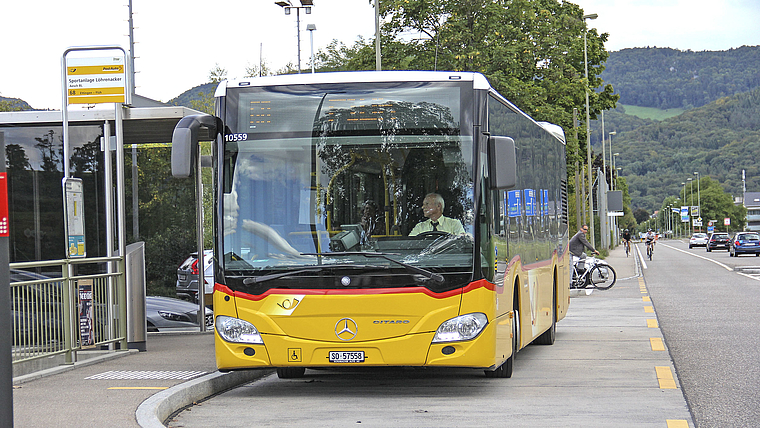 Soll auch Aesch Nord bedienen: Der 68er-Bus im Löhrenacker. Foto: Tobias Gfeller