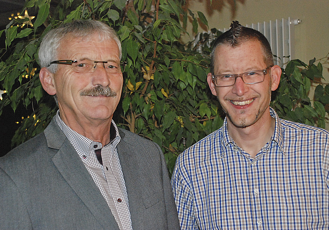 Gute Dorf- und Sängerkollegen: Werner Hänggi (l.) und Bruno Rentsch aus Nunningen.  Foto: Thomas Brunnschweiler