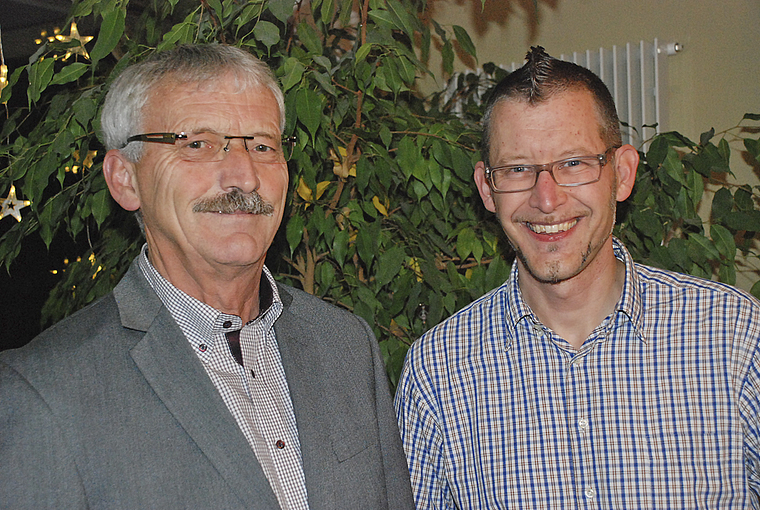 Gute Dorf- und Sängerkollegen: Werner Hänggi (l.) und Bruno Rentsch aus Nunningen. Foto: Thomas Brunnschweiler