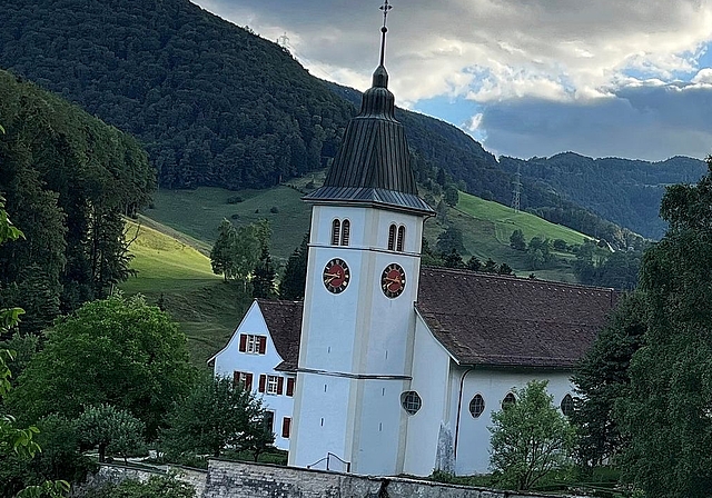 Zukunft vorerst klar: Die katholische Kirchgemeinde Beinwil hat die Schenkung der Stiftung angenommen. Foto: Bea Asper