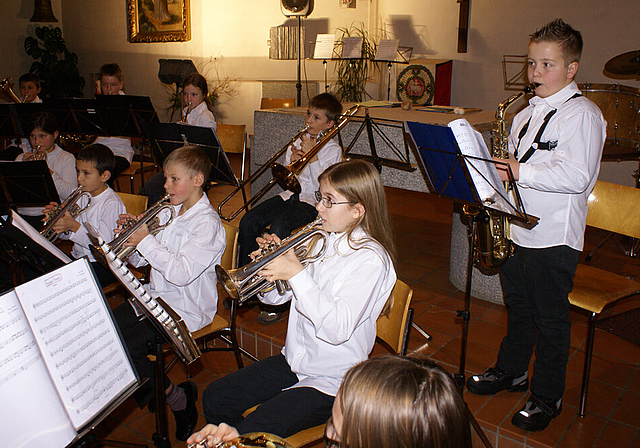 Musikalischer Nachwuchs in Fehren: Beginners 2 Laufental-Thierstein.  Foto: Jürg Jeanloz