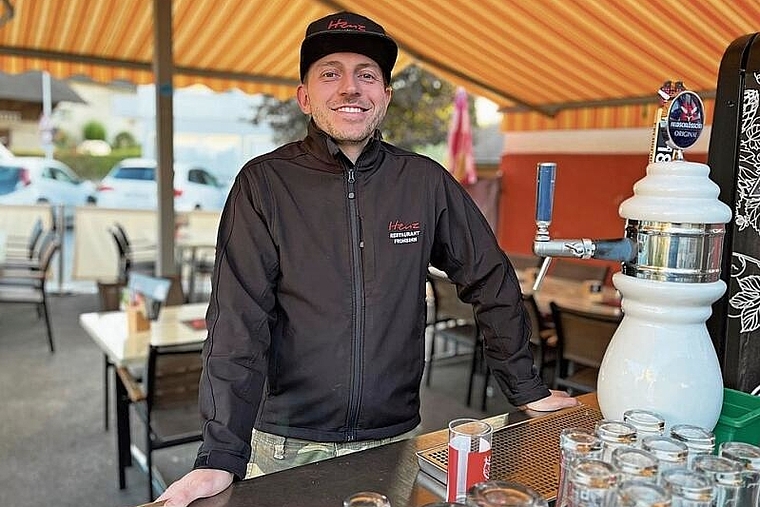 Präsident des Wirtevereins Gastro Schwarzbubenland: Roger Henz appelliert an die Einwohnerschaft, im Restaurant im Dorf einzukehren. Foto: Bea Asper
