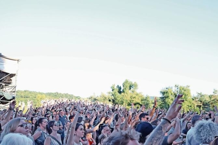 Grosser Aufmarsch: Das zahlreich erschienene Publikum hat den letzten Tag der diesjährigen Summerstage in vollen Zügen genossen.