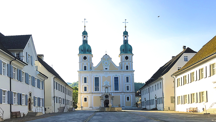 Dieser Tage ein gewohntes Bild: Der leere Domplatz. Foto: Axel Mannigel