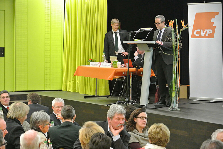 Vorstellungsrunde: Die Regierungsratskandidaten Gerhard Schafroth (GLP) (l.) und Thomas Weber (SVP) präsentierten sich der CVP Basel-Landschaft. Foto: Bea Asper