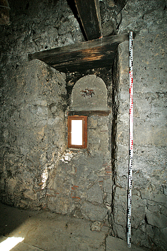 Frieden: Die Schiessscharte am Obertor wurde bis auf ein Lichtfensterchen zugemauert. Frieden: Die Schiessscharte am Obertor wurde bis auf ein Lichtfensterchen zugemauert.