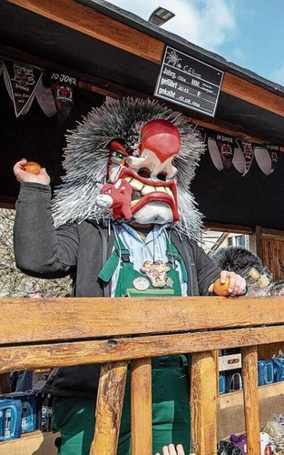 Stallgeflüster: Die Götterwaggis aus der Nachbarschaft Brislach.