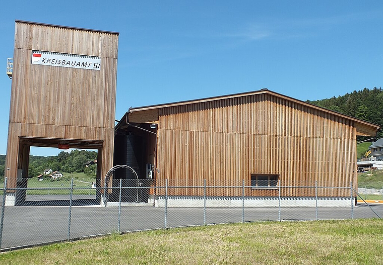 <em>Vorbildlich: </em>Der Werkhof des Kreisbauamts III des Kantons Solothurn in Seewen ist ein Vorzeigebau in Bezug auf Schweizer Holz.<em>Foto: ZVG</em>