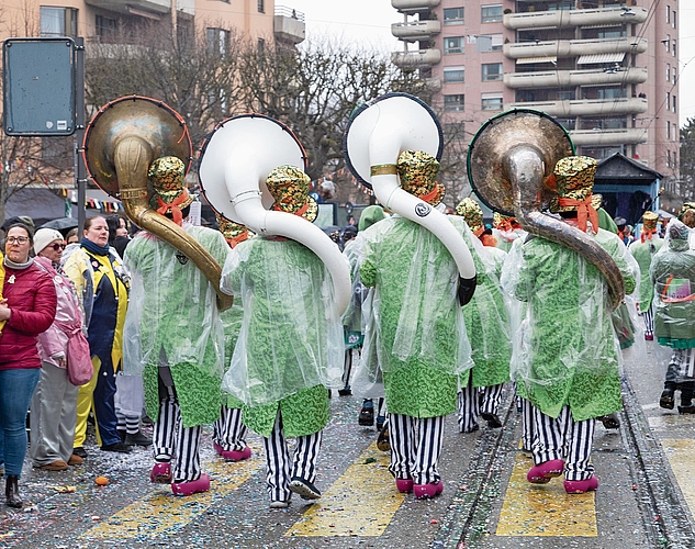 Aus Seewen: Die «Chrottä-Schliffer» kamen von etwas weiter her angereist. Aus Seewen: Die «Chrottä-Schliffer» kamen von etwas weiter her angereist.