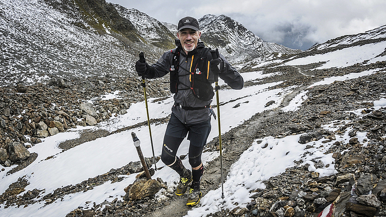 «Ein solcher Lauf zeigt dir, wer und wie du bist»: Ultraläufer Patrick Born im unwirtlichen Gelände.  Foto: ZVG