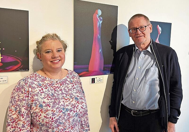 Premiere: Priska Tschanz und Roland Blasowitsch eröffneten am vergangenen Freitag die Ausstellung. Foto: Caspar Reimer