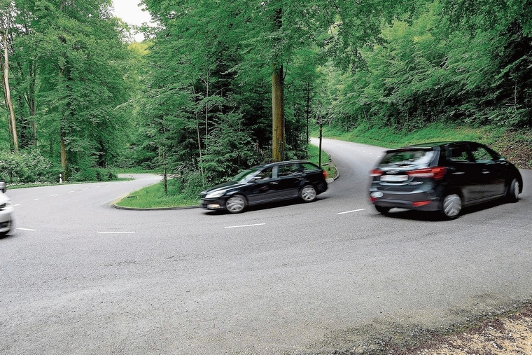 Viel befahren: Der Lärm der Gempenstrasse ärgert Einwohnende von Gempen und Dornach. Foto: Archiv/Kenneth Nars 