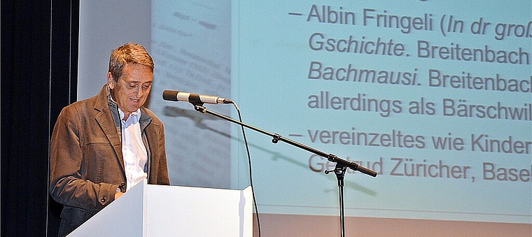 «Abgelegenes Laufenthal»: Professor Dr. Hans Bickel musste etwas tiefer graben, bis er fündig wurde. Foto: Roland Bürki