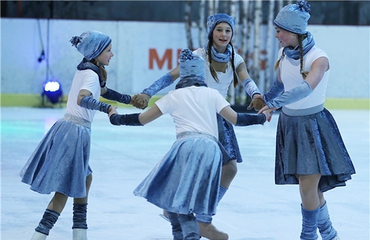 Winter Wonderland: Mit Alyssa Edel, Clara Roten, Lena Taddio, Marny Thalmann.Foto: EH-presse