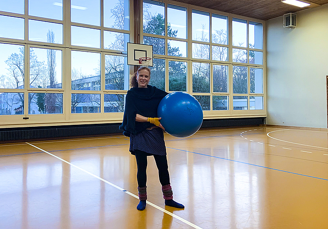 Sportlich und sozial: Für Vivian König spielt neben dem Aspekt der Bewegung auch der soziale Aspekt eine Rolle — Kinder sollen zusammen mit Erwachsenen etwas erleben und sich einbringen.  FOTO: Caspar Reimer