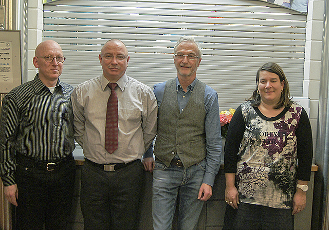 Teamfoto im Klublokal des SC Dornach (v. l.): Max Sutter, Reto Zuber, Heinz Thommen (Präsident) und Manuela Brodmann. Foto: Oliver Sterchi