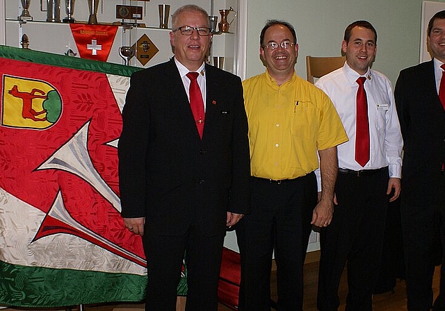  Thiersteiner Musikbegeisterte: Ivo Cueny, Markus Wohlgemuth, Frank Chrétien und Nicolas Bader (v.l). Foto Jürg Jeanloz