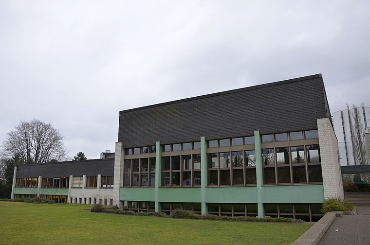 Wende: Das Quartier Surbaum soll Schulstandort bleiben und unter anderem auch eine neue Turnhalle erhalten. Foto: Archiv