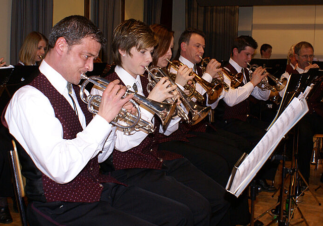 Im Jukebox-Fieber: Musikgesellschaft Beinwil.  Foto: Jürg Jeanloz