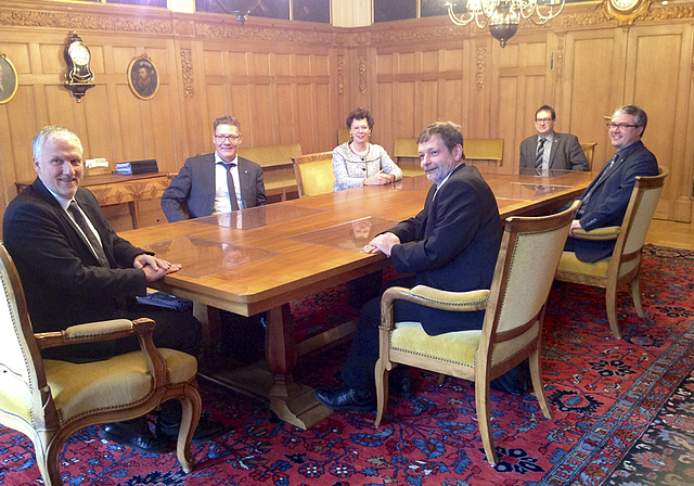 Der Ball liegt in Solothurn: Landammann Peter Gomm (l.) entscheidet im Regierungsratskollegium, ob die Argumente der Beschwerdesteller stichhaltig sind oder nicht.  Foto: ZVG