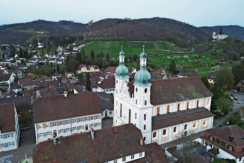 Wahrzeichen der Gemeinde: der imposante Dom von 1681. Foto: Benjamin Wieland