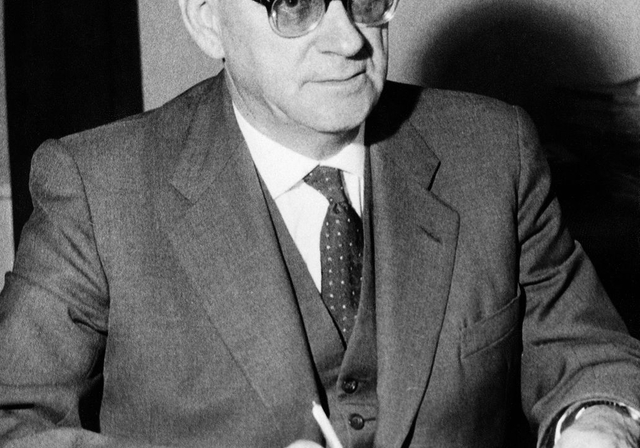 1965: Carl Lutz in Bern. Foto: KEYSTONE/Str