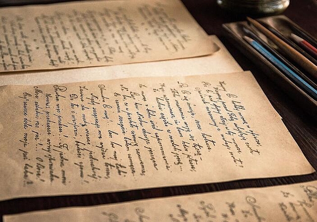 Eine «wunderbare Welt»: Handgeschriebene Briefe haben für das «Briefkasten-Omi» eine spezielle Bedeutung. Foto: Symbolbild/Pixabay