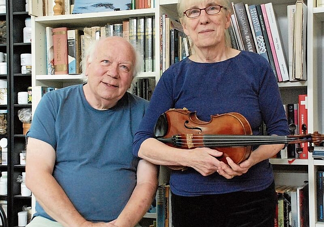 Haben sich der Sammlung von Hanny Christen verschrieben: Fritz und Annerose Krey. Foto: zVg