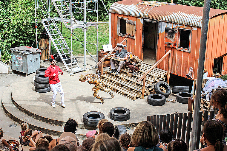 Esel, Hund, Katze und Hahn: Die Bremer Stadtmusikanten sind im «Park im Grünen» zu bewundern. Foto: Caspar Reimer