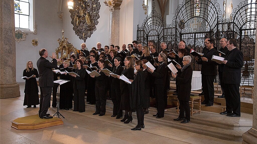 Solothurner Vokalisten und Ensemble Glarean: Eindrücklicher Auftritt in der Basilika Mariastein. 