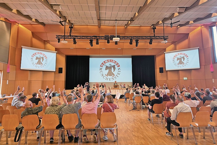 Annahme trotz Kritik: Das Konzept zur frühen Sprachförderung wird auf das kommende Schuljahr eingeführt.Foto: tobias gfeller