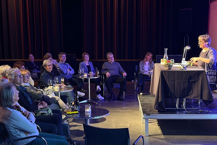 Lesung im Kulturforum Alts Schlachthuus: Barbara Saladin stellt ihr Reisebuch vor. Foto: Christian Fink