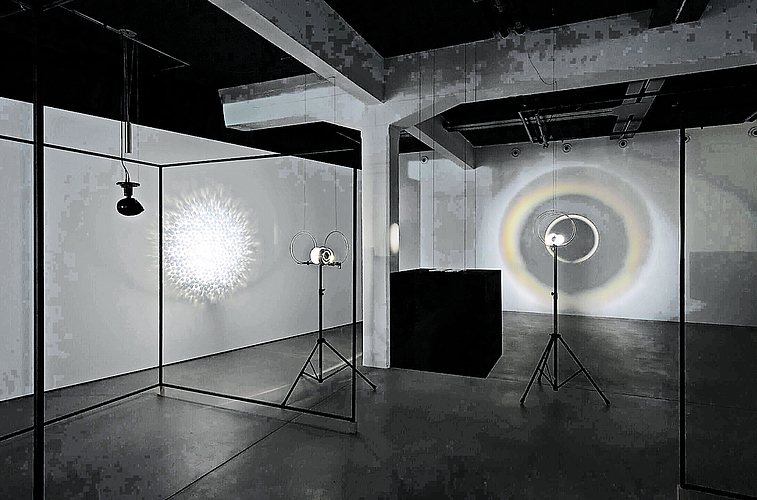 Ein Atelier in einer anderen Zeit und einem anderen Ort: Die Installation «Alomeris» von Pe Lang aus dem Jahr 2023. Fotos: Franz Wamhof/zVg
