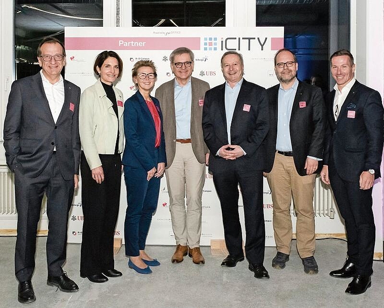 Setzen sich für das Projekt iCity ein: (v. l.) Andreas Meister (Vebego), Saskia Schenker (Arbeitgeberverband Region Basel), ­Martina Koch (UBS), Melchior Buchs (Gemeindepräsident Reinach), Markus Kindle (Verein Startup Academy), Robert Sum (Stan
